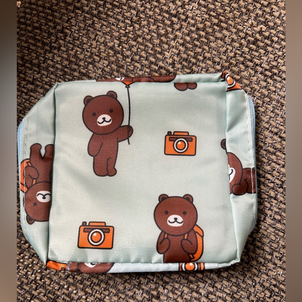 Cute Bear Print cosmetic/travel Pouch -